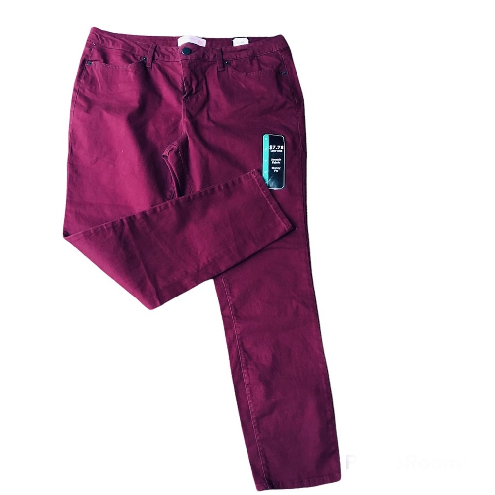 NO BOUNDARIES | Burgundy Brick Skinny Juniors Pants | Sz. 17
